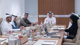 مراجعة منصور لتحضيرات قمة الرياضة العالمية