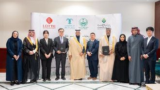 محافظ الأحساء يوقع اتفاقية تعاون