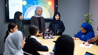 Alpha Program Guides Emirati Students