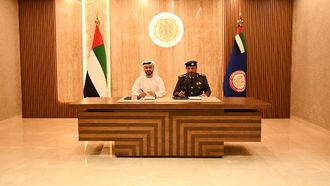 التعاون بين مركبات الأمن ذاتية القيادة في أبوظبي