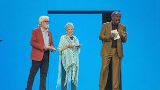 الإبداع لا يعرف عمراً في القمة