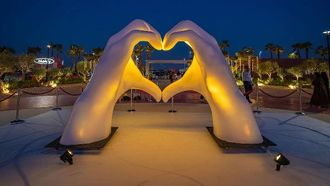 وجهات دبي المجتمعية لإثراء السياحة