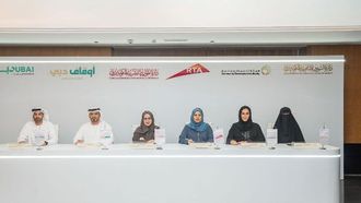 هيئة الطرق والمواصلات في دبي توقع اتفاقية تعاون مع خمس جهات