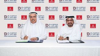 مجمع طاقم الضيافة الجوية التابع لشركة طيران الإمارات، ويتسع لـ 12000 موظف