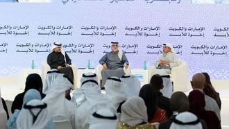 فنانون إماراتيون يستذكرون دراسات الكويت