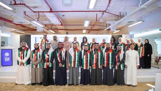 شباب إماراتيون كويتيون، إخوة إسمنت إلى الأبد