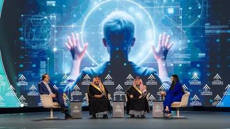 قرارات التوظيف تتأثر بالسياسات والتعليم