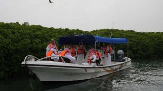 مجلس الشورى يزور محمية جزر فرسان