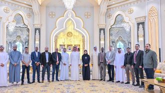 قادة الحكومات المستقبلية يرحبون