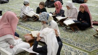 مراحل حفظ القرآن في المدينة المنورة