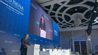 افتتاح تجمع وكالة الطاقة المتجددة (آيرينا) في أبوظبي