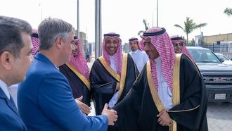 Saudi Minister Visits JBS Jeddah Facility