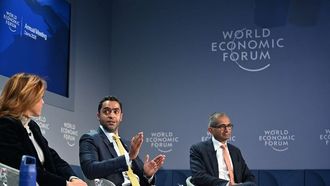 أبوظبي تدعو إلى اتباع نهج جديد في النظم الصحية