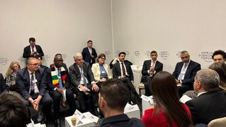 ظهور بنية TradeTech لأول مرة في دافوس