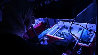 دراسة تحمل الشعاب المرجانية في الإمارات العربية المتحدة للحرارة مع برنامج ACCES