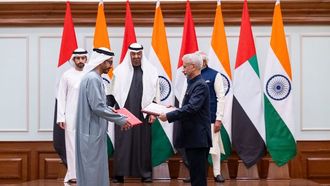 مذكرات تفاهم بين الإمارات العربية المتحدة والهند بشأن الدفاع والفضاء