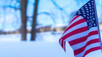 عاصفة شتوية تُعلن حالة الطوارئ في الولاية