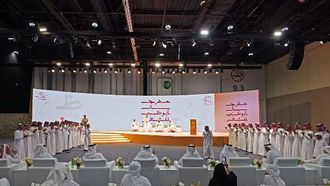 مهرجان أبوظبي للشعر: التراث والحداثة