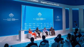 أطلقت الإكوادور استراتيجية الذكاء الاصطناعي ومكتبها في دبي