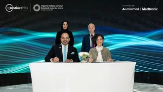 كلية إمبريال وشركة ميدترونيك تطلقان مركزًا لعلاج الإيدز