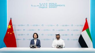 Dubai UPDIS MoU Boosts Smart City Planning