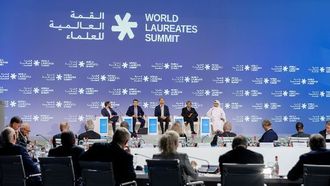 منتدى الطاقة الجديد يدعو إلى حلول طاقة واقعية