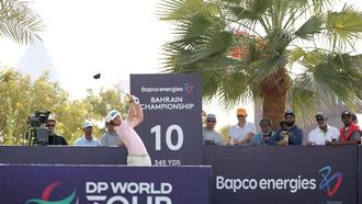 فريدي شوت يتصدر سباق دبي