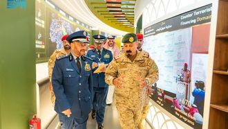 جناح مركز التدريب العسكري الدولي يجذب قادة الدفاع