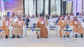 منتدى قيادة السلامة في خدمات النقل الأرضي السعودية