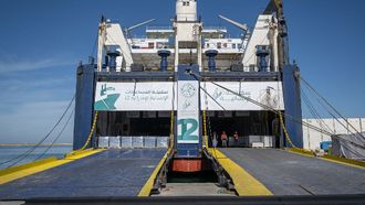Saqr Ship Delivers UAE Gaza Aid