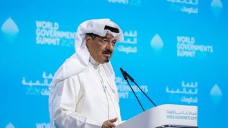 رئيس وزراء الكويت يحث على نظام دولي مستقر