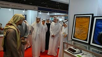 معرض دبي للطوابع 2026 يجذب هواة جمع الطوابع من جميع أنحاء العالم