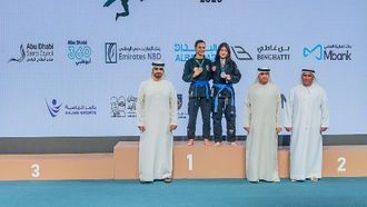 بني ياس يقود رياضة الجيو جيتسو للشباب