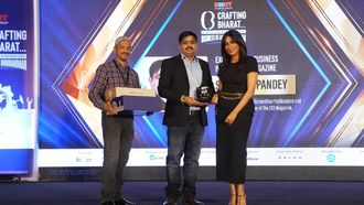 The CEO Magazine Wins Top Industry Award