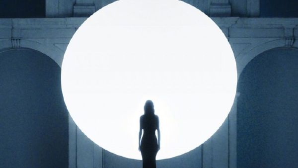 Huaweis New Foldable Smartphone Reveal