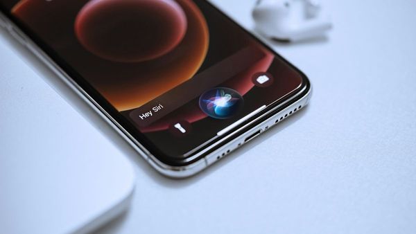 Apples AI Ask Tool Enhances Support