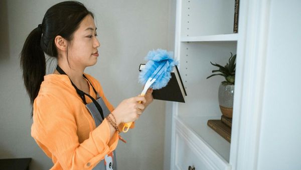 Employing Domestic Workers in UAE Guide