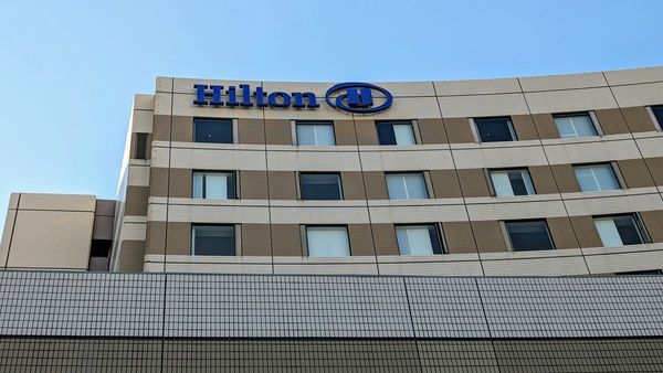  هيلتون تعزز السياحة السعودية بـ60 فندقاً