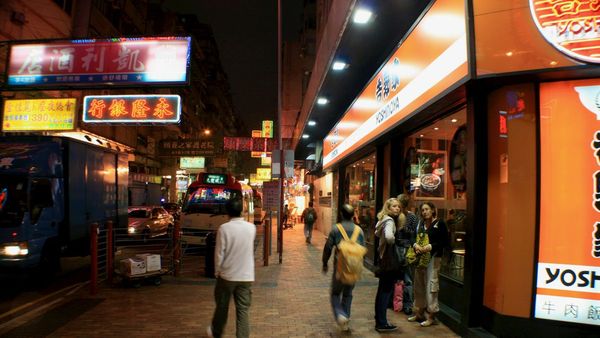 Hong Kong Expands Tourism Scheme