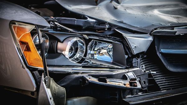  معهد IIHS يشدد اختبارات السلامة لعام 2025