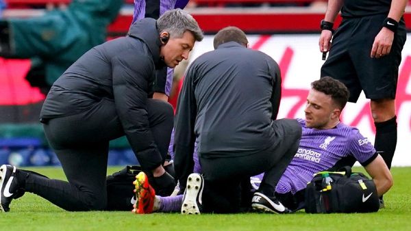Diogo Jota Sidelined for Months, Liverpool Struggles