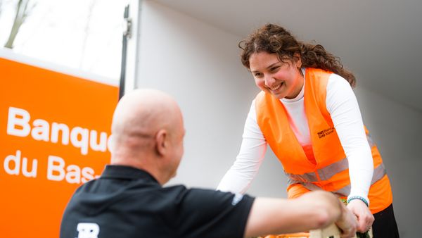 Bugatti Aids Alsace Community