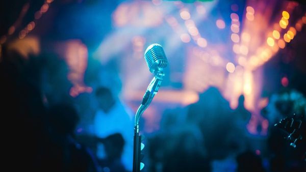 Dubai s 2024 Comedy Show Lineup