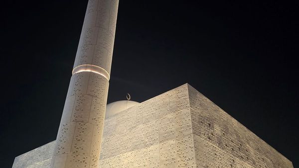 Galaxy S24 Transforms Ramadan Photos