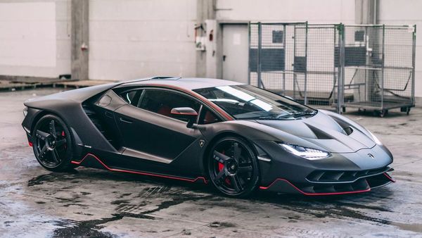 Lamborghini Centenario Auction in Dubai
