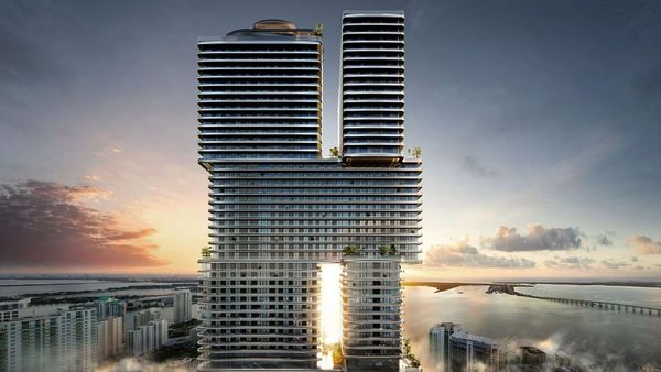 Mercedes-Benzs Luxury Miami Tower