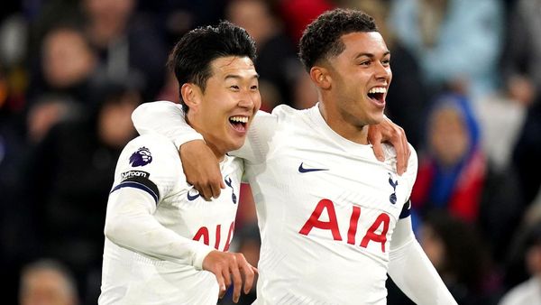 Son Backs Johnson to Score Soon Son Backs Johnson to Score Soon