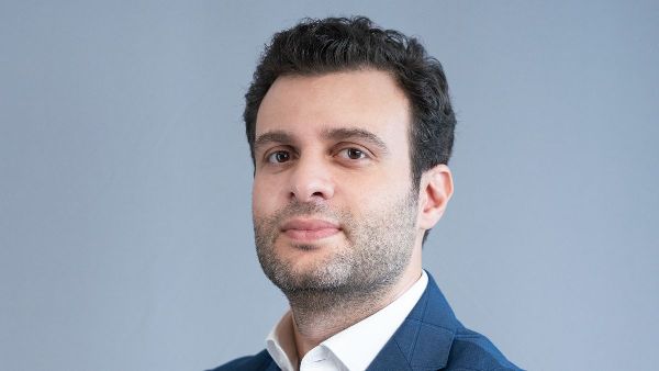 UAE s Card Spending Grows by 25  in 2023