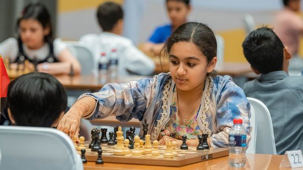 100+ in Women's Blitz Chess Tourney