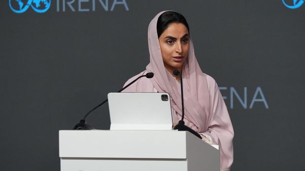 UAE Pushes for Renewable Energy
